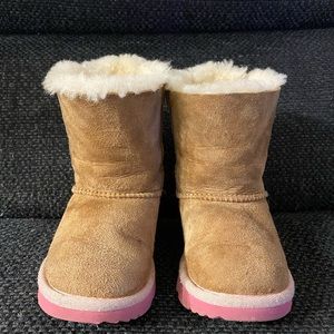 Uggs toddler boots